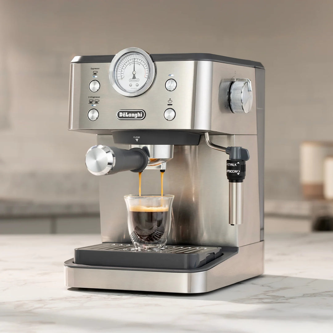 Delonghi Classic Espresso Machine, Metal 