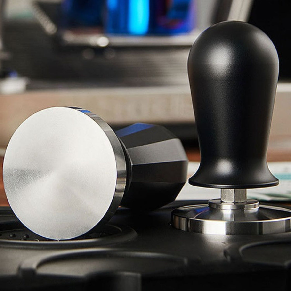 I.XXI Coffee Calibrated Spring Tamper 58mm, Black