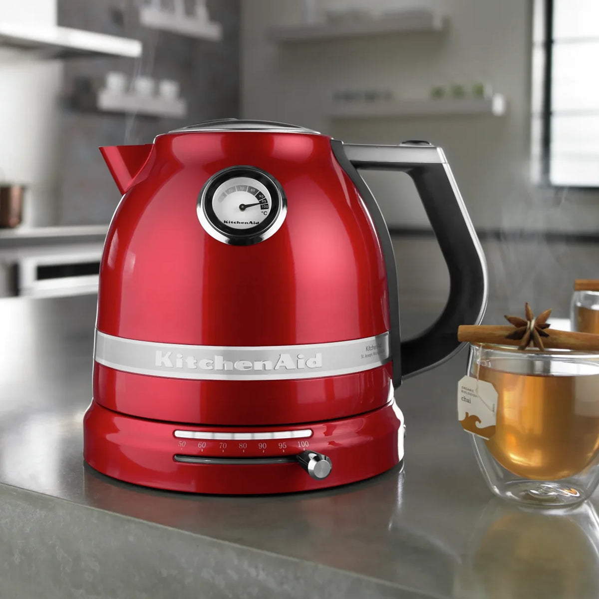 KitchenAid Proline Electric Kettle, Candy Apple Red #KEK1522CA