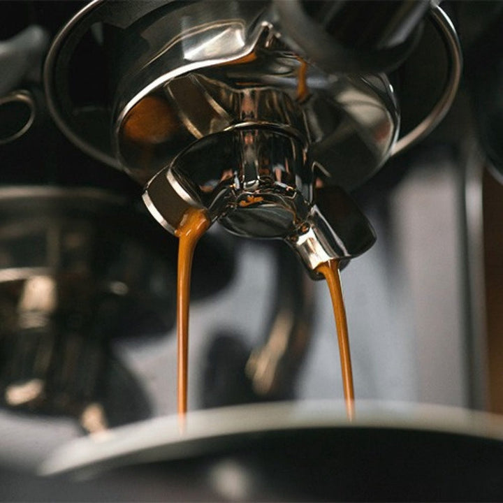 Breville Barista Touch Automatic Espresso Machine, Black Truffle 